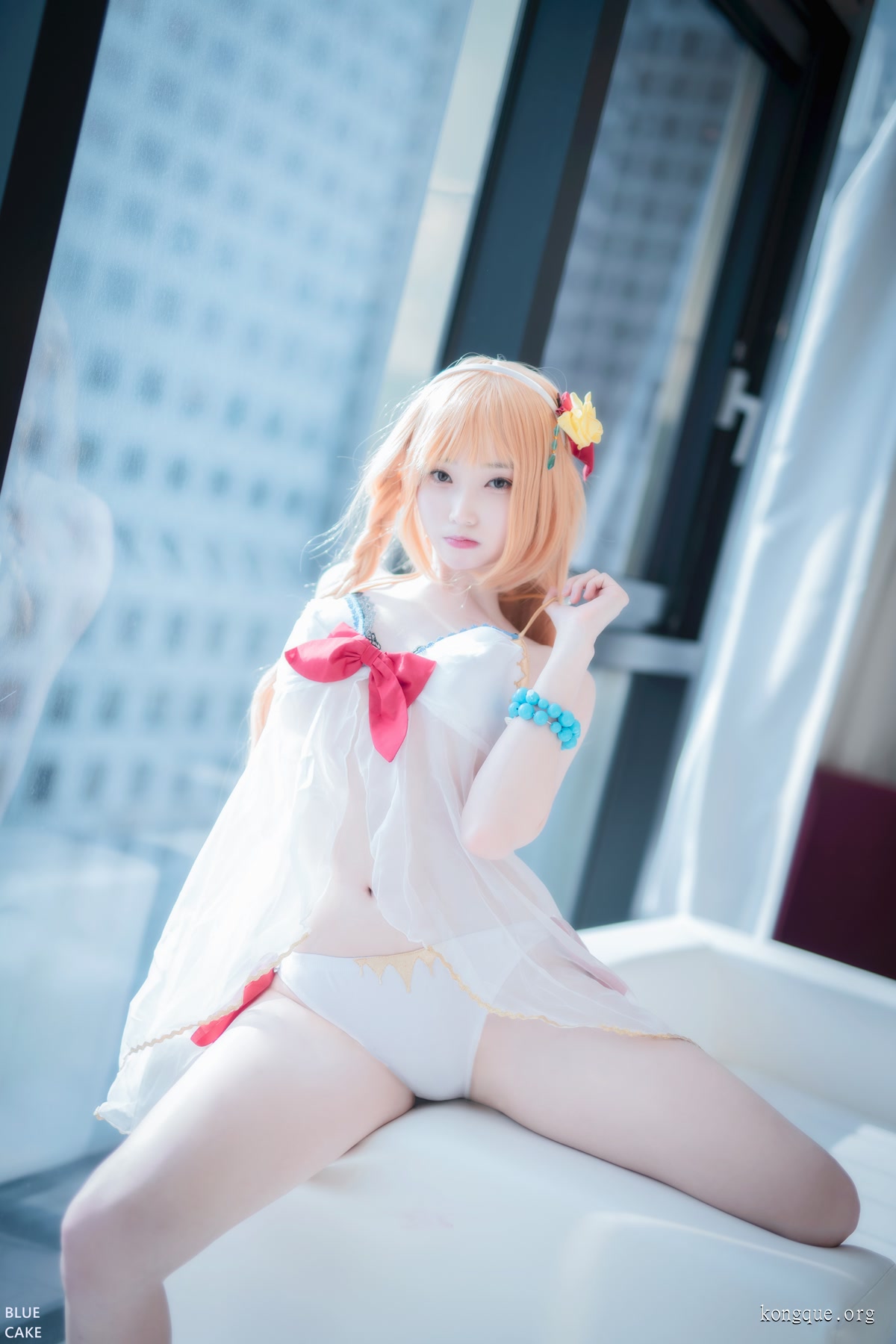 BlueCake_Bambi_Dive_Into_You_0045
