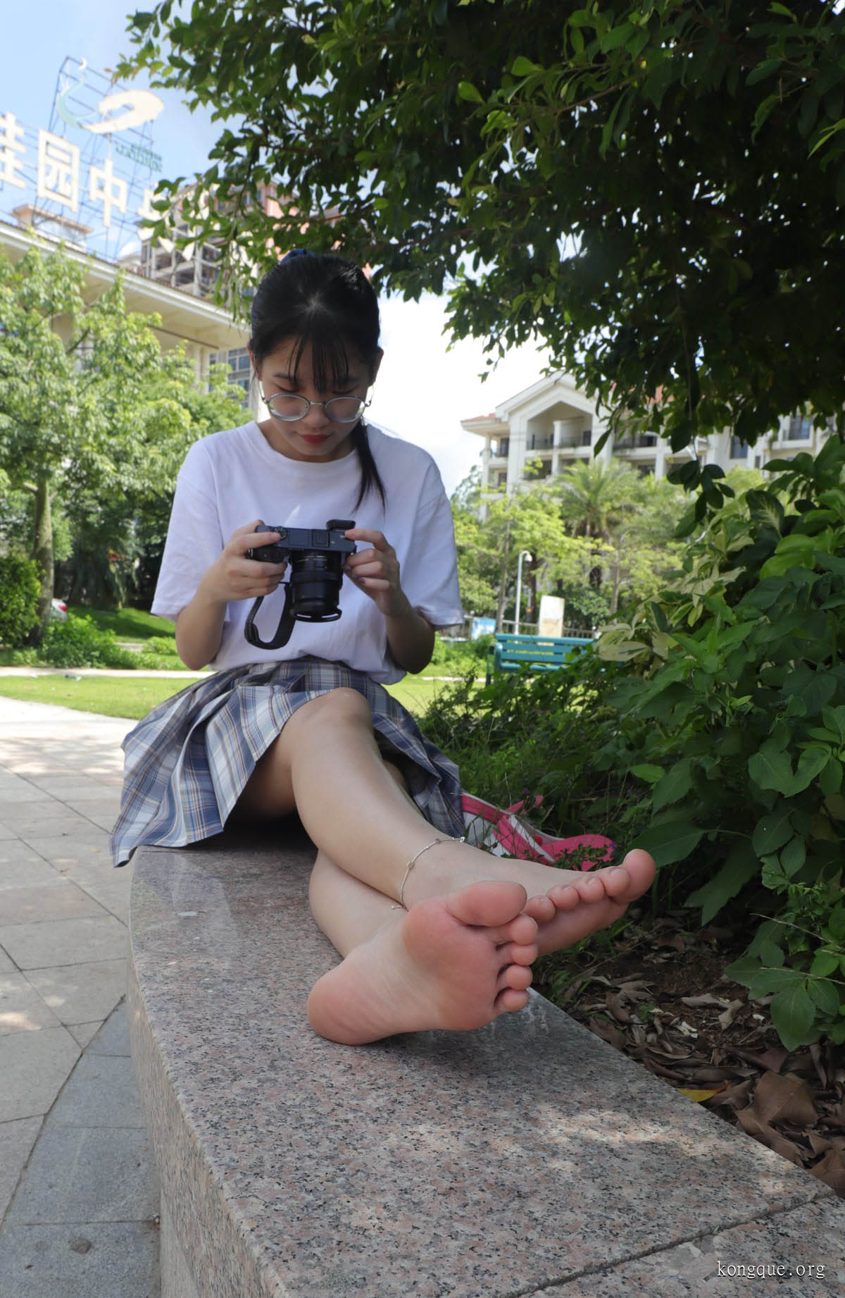 Pary学生模拍_大学生婉萍的雪白美脚__144