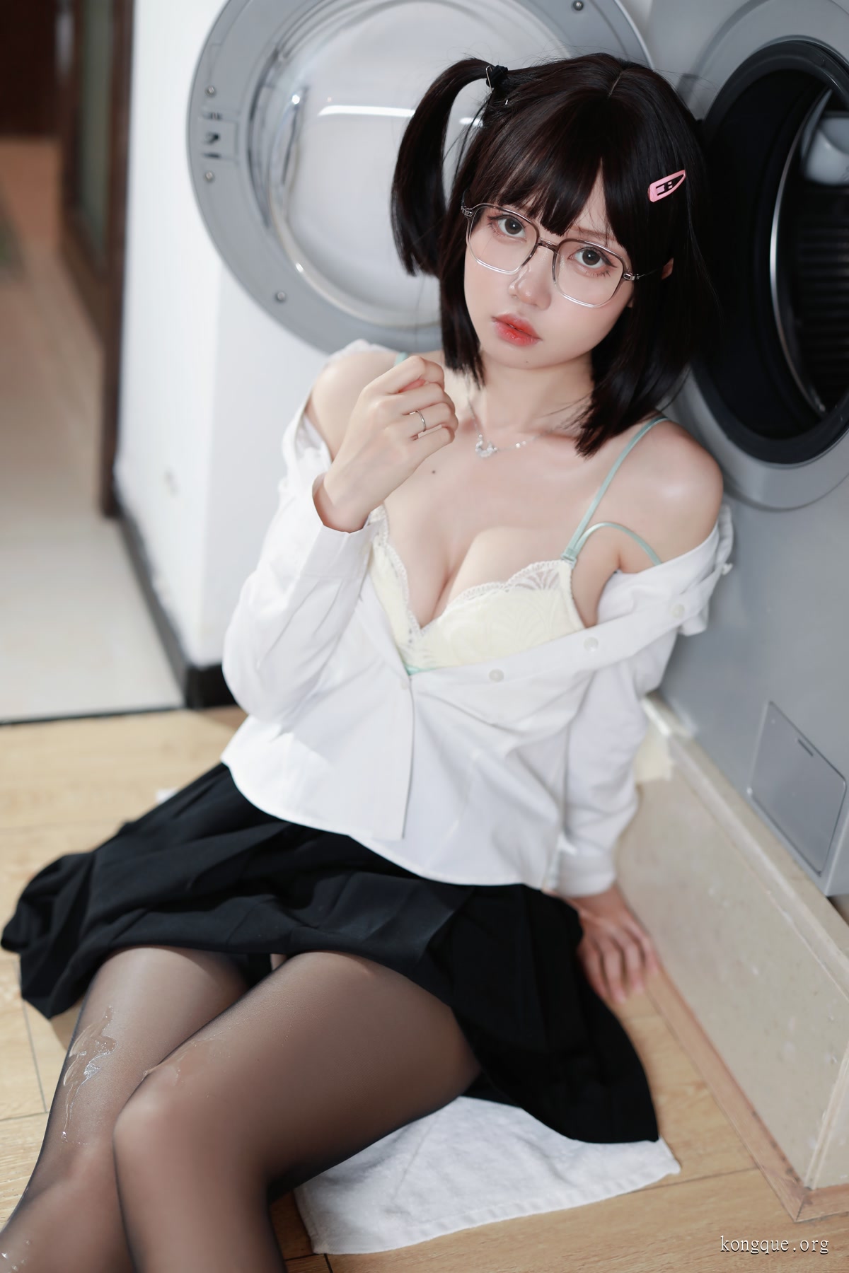 洛桑w伊梓_眼镜妹妹_21
